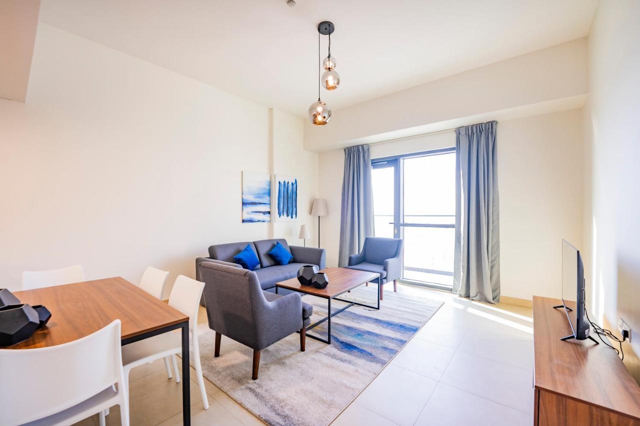 Expo Village Serviced Apartments Dubai Exterior foto